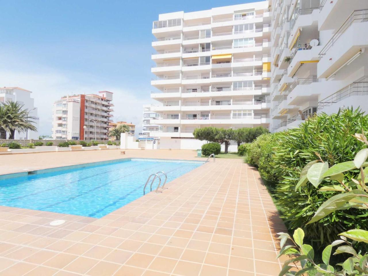 Mare Nostrum 132 Rosas Exterior foto